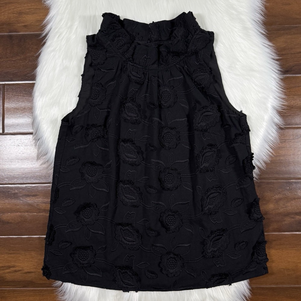 Abbey Glass Size Medium Black‎ 3D Floral Barbara Ruffle Sleeveless Top Blouse
